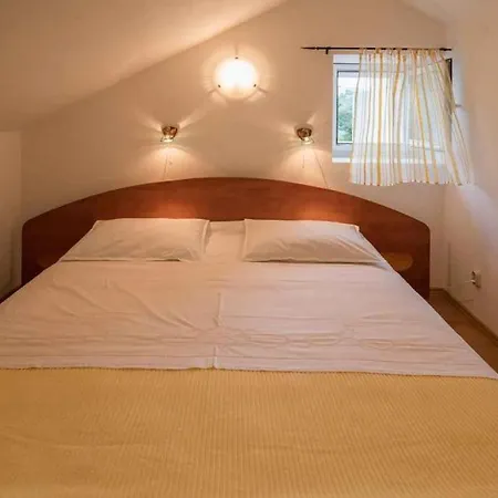 Greta Apartman Vrbnik