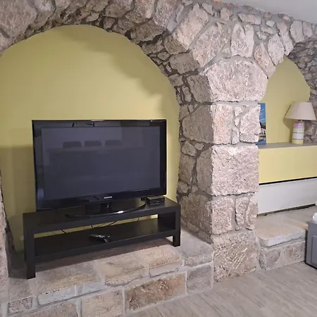 Greta Apartment *