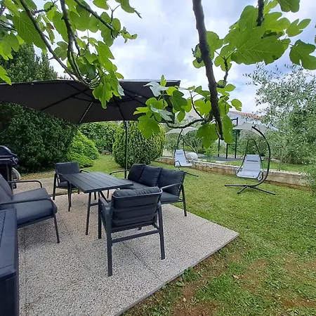 Greta * Vrbnik