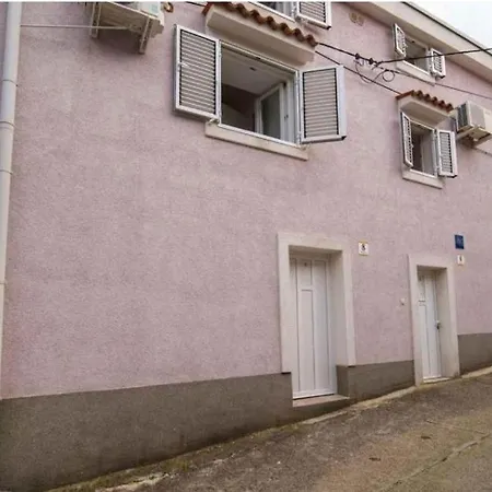 Greta Apartmán *