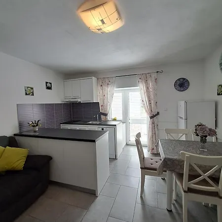 Apartmán Greta Vrbnik (Primorje-Gorski Kotar)